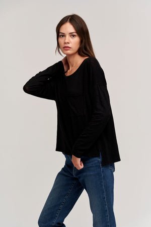 FIONA POCKET TEE - Velvet Staging 2.0