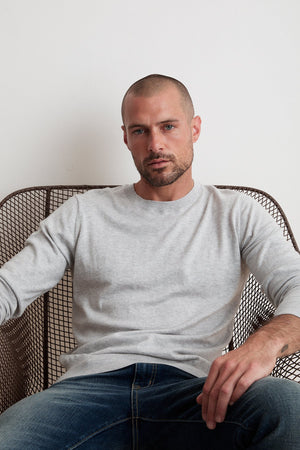 FRED COTTON CASHMERE LIGHTWEIGHT SWEATER - Velvet Staging 2.0