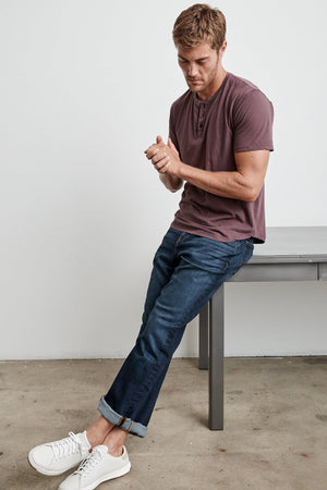 FULTON SHORT SLEEVE HENLEY - Velvet Staging 2.0