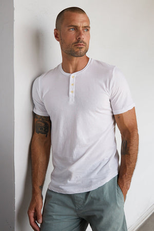 FULTON SHORT SLEEVE HENLEY Velvet by Graham & Spencer