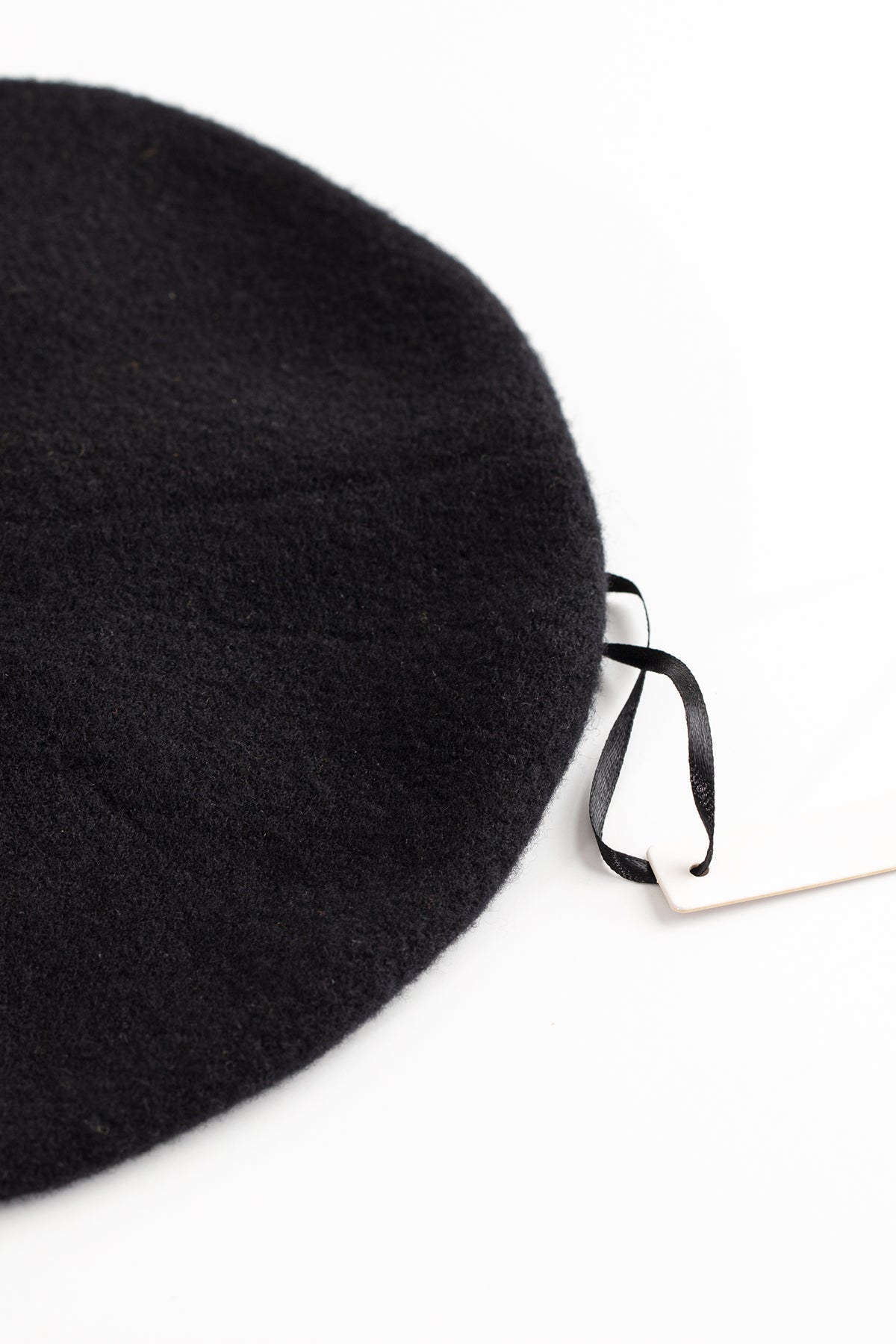 GIGI BERET BY HANSEL FROM BASEL - Velvet Staging 2.0