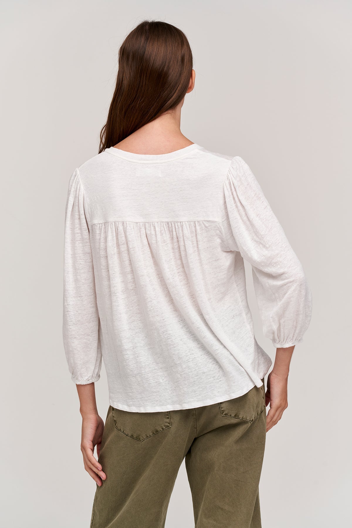 GINA V-NECK TEE - Velvet Staging 2.0