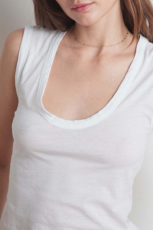 GLITTER NECKLACE BY PHYLLIS AND ROSIE - Velvet Staging 2.0