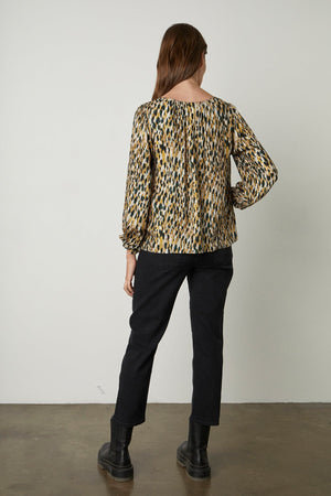 HADLEE PRINTED BLOUSE - Velvet Staging 2.0