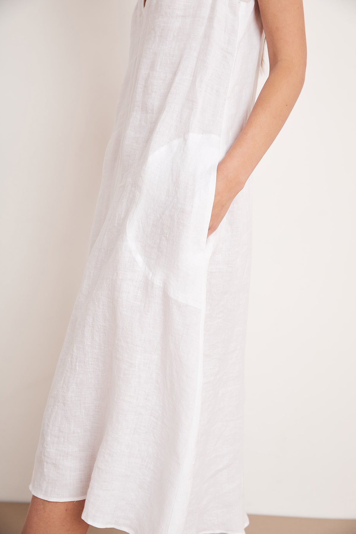 HARMONY LINEN DRESS - Velvet Staging 2.0