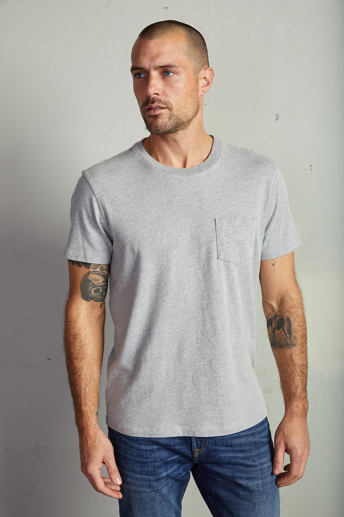 HART POCKET TEE - Velvet Staging 2.0