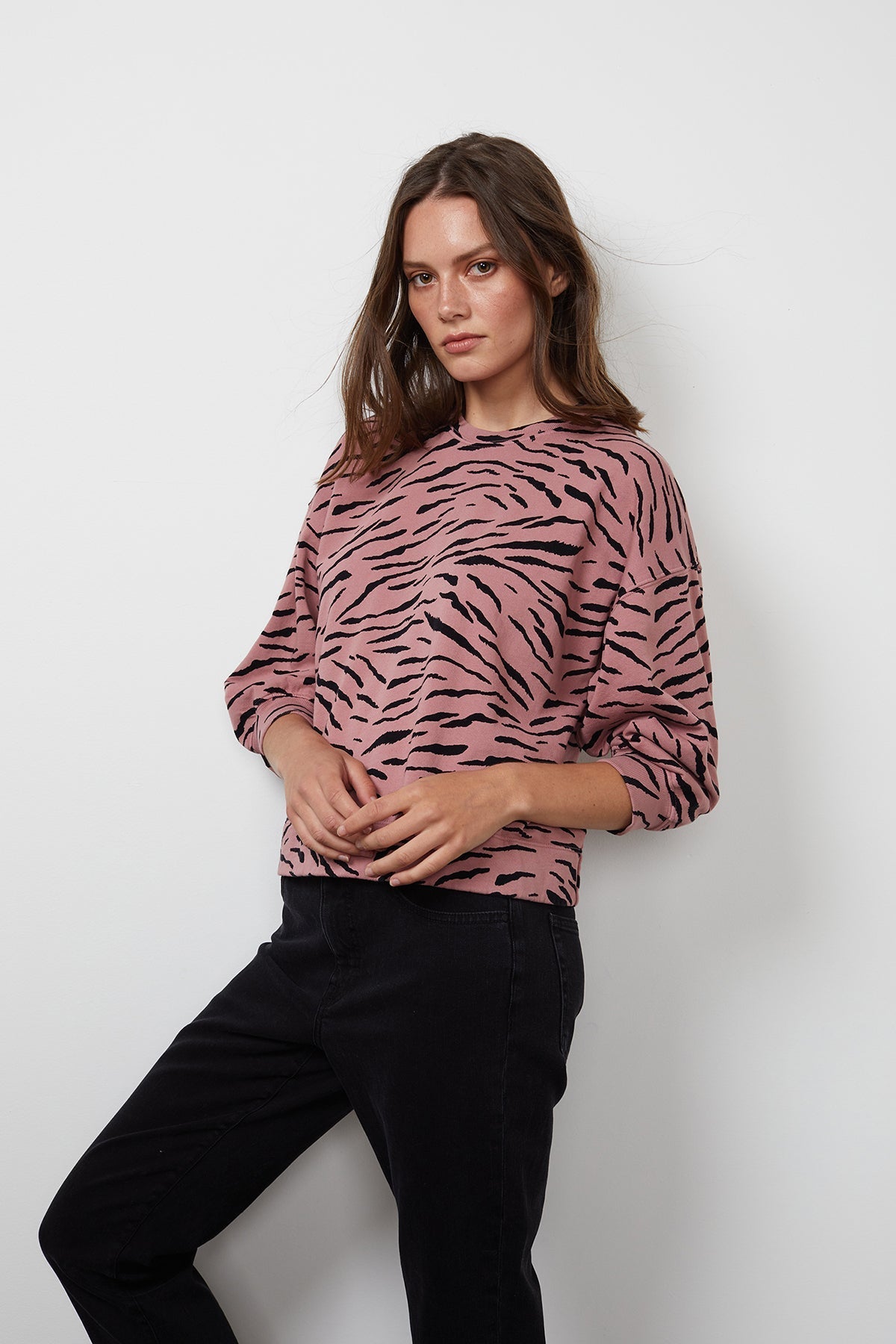 HILDA 3/4 SLEEVE SWEATSHIRT - Velvet Staging 2.0