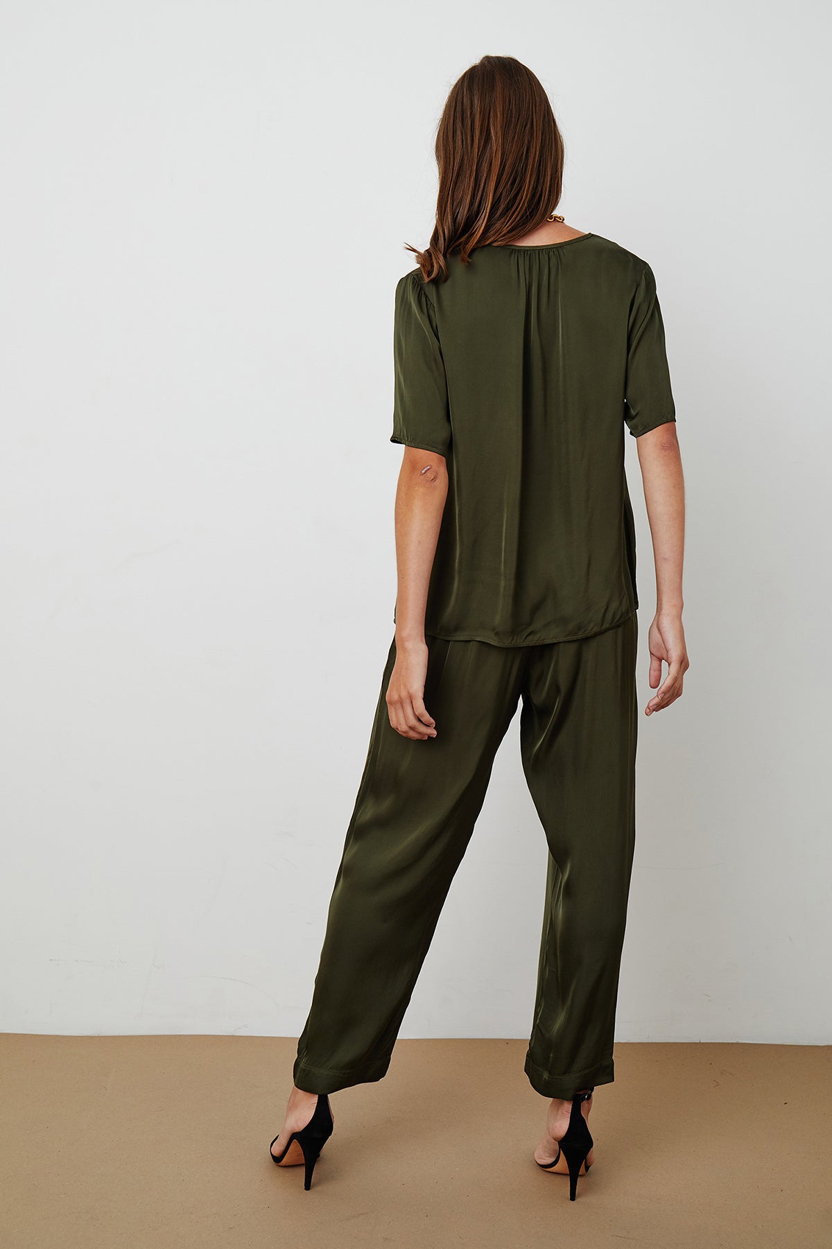 HILLARY SATIN VISCOSE PLEATED PANT - Velvet Staging 2.0