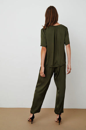 HILLARY SATIN VISCOSE PLEATED PANT - Velvet Staging 2.0