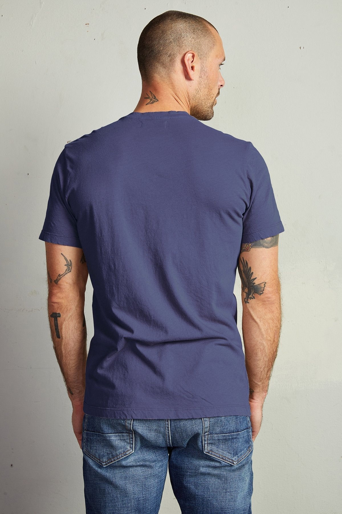 HOWARD WHISPER CLASSIC CREW NECK TEE - Velvet Staging 2.0