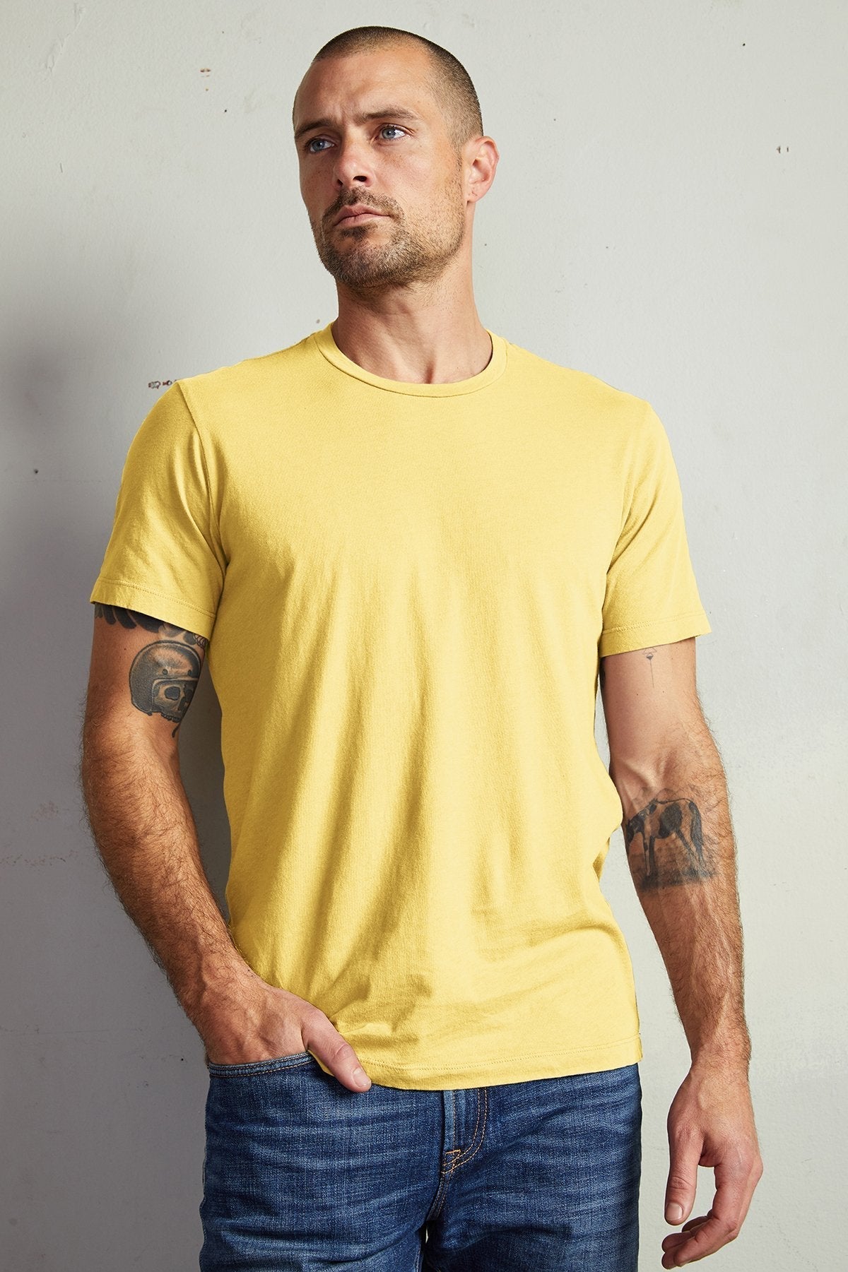 HOWARD WHISPER CLASSIC CREW NECK TEE - Velvet Staging 2.0