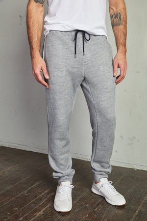 HUGH FLEECE JOGGER - Velvet Staging 2.0