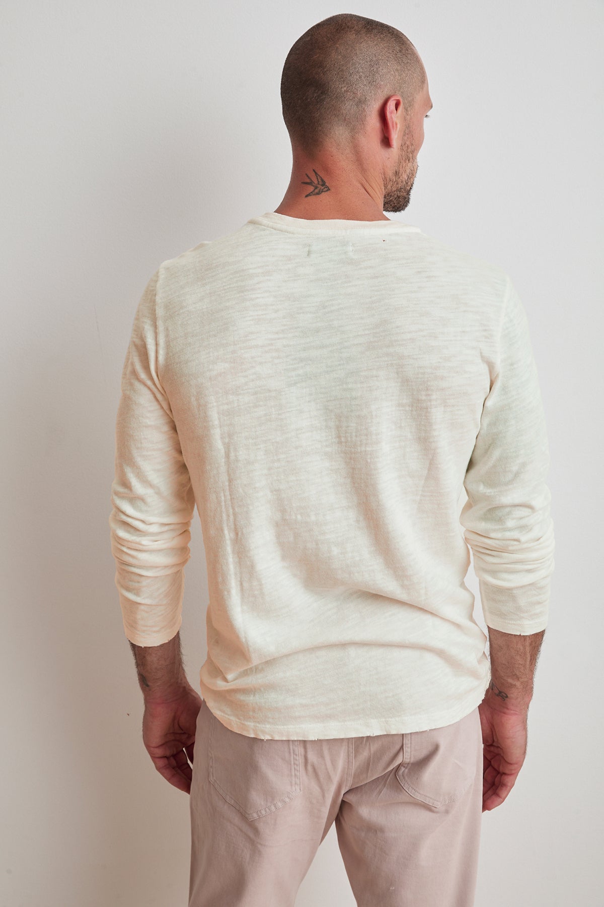 JACKSON DISTRESSED SLUB TEE - Velvet Staging 2.0