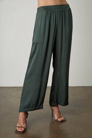 JACY WIDE LEG PANT - Velvet Staging 2.0
