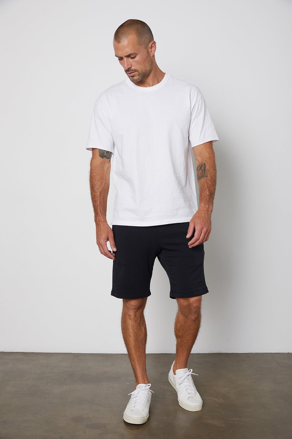 JEFF CREW NECK TEE - Velvet Staging 2.0