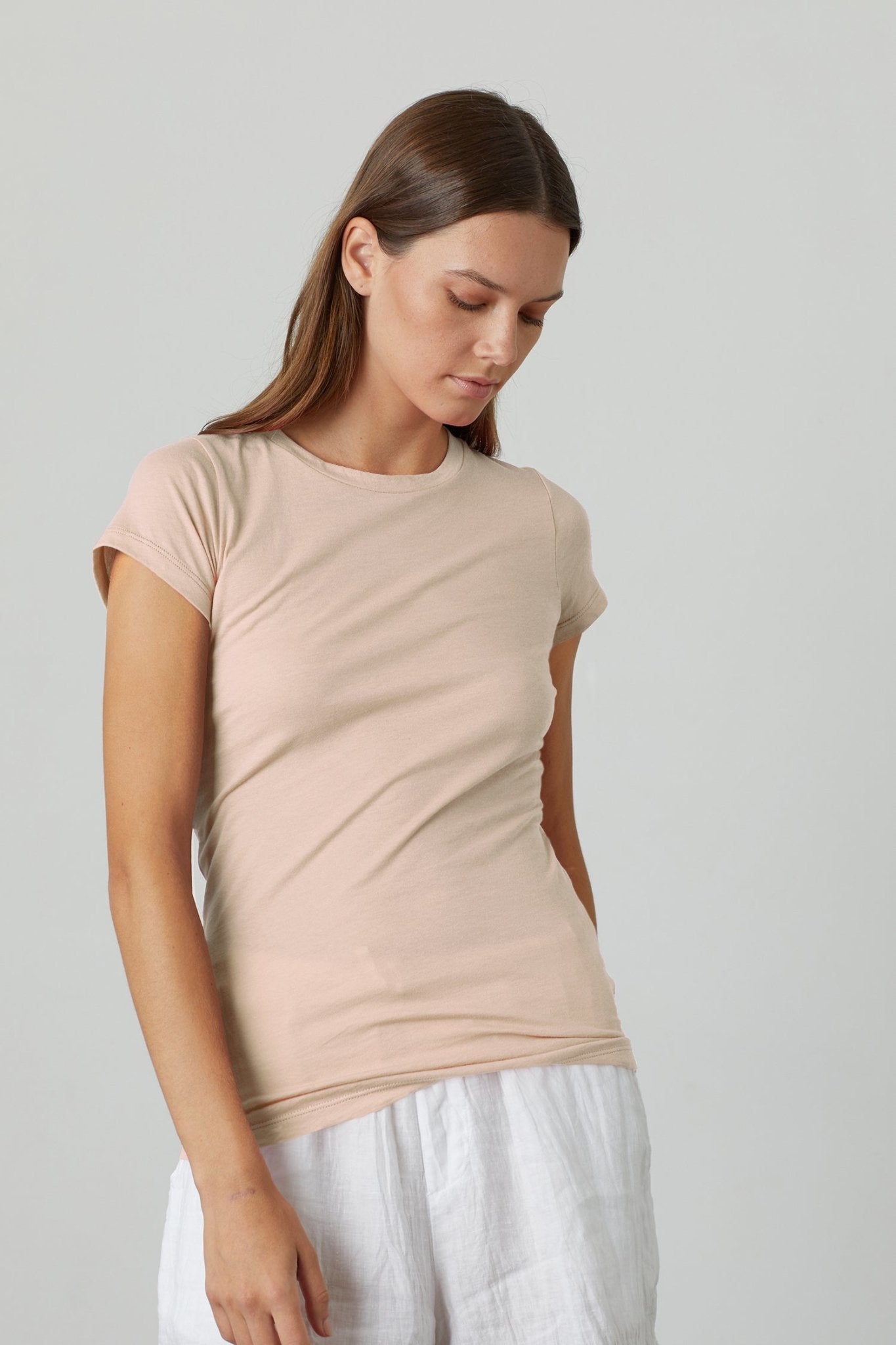 JEMMA GAUZY WHISPER FITTED CREW NECK TEE - Velvet Staging 2.0