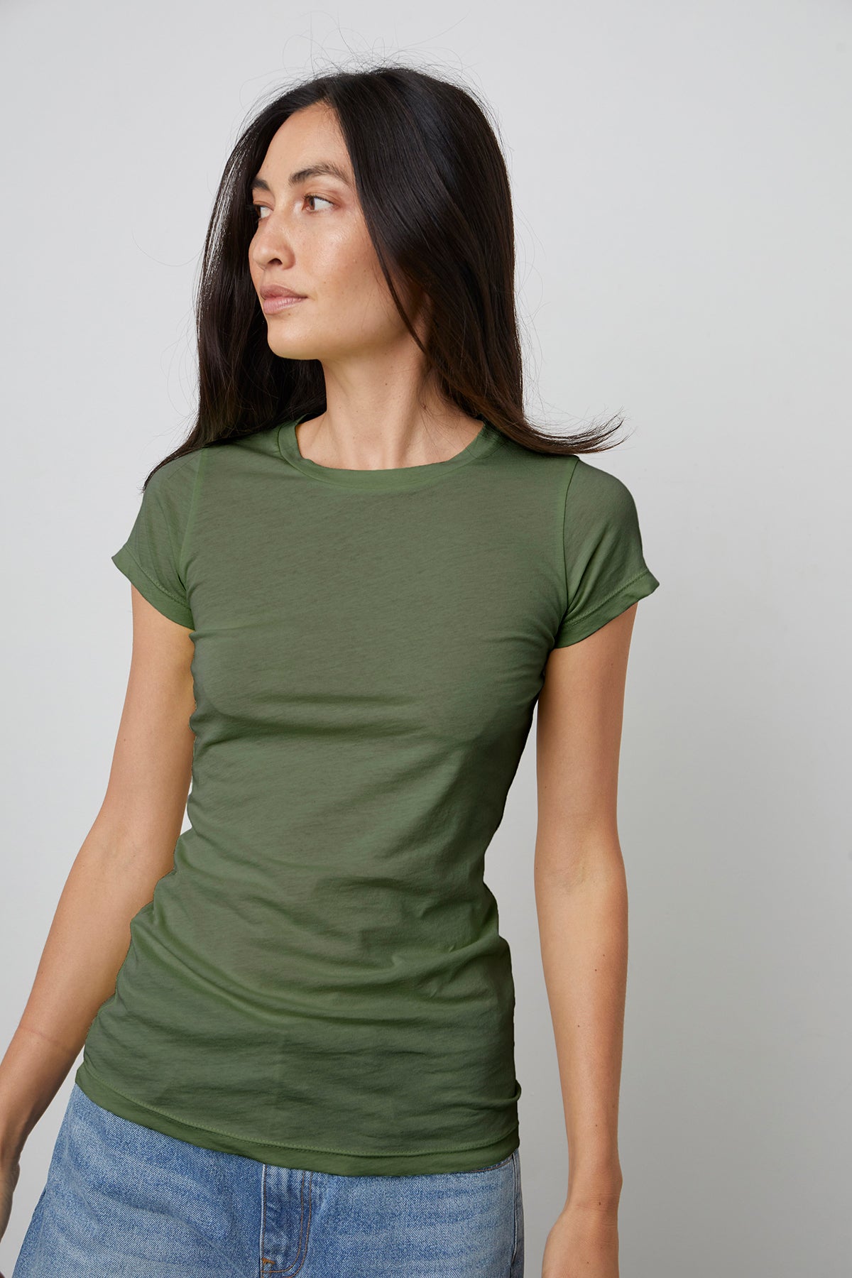 JEMMA GAUZY WHISPER FITTED CREW NECK TEE - Velvet Staging 2.0