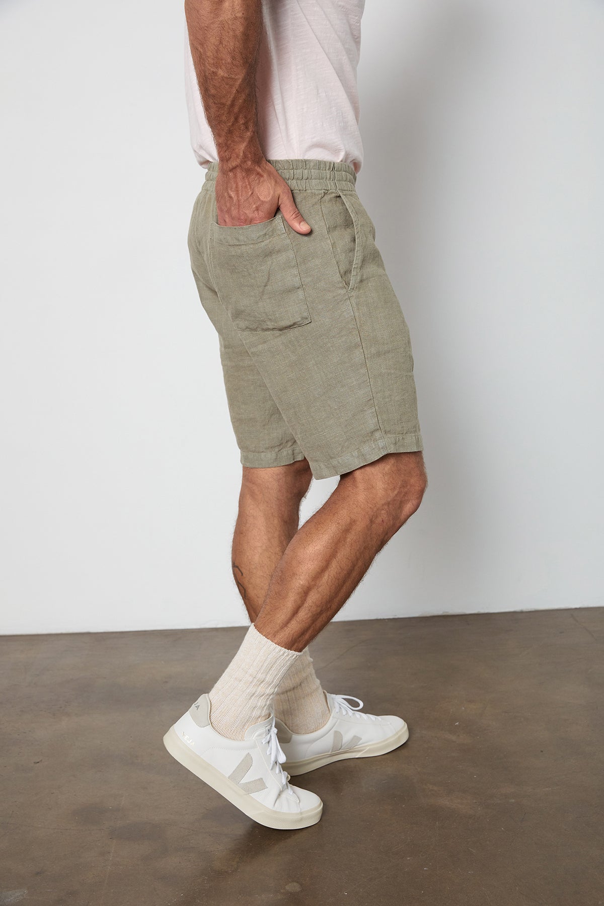 JONATHAN LINEN DRAWSTRING SHORT - Velvet Staging 2.0