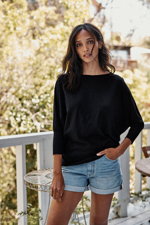 JOSS DOLMAN SLEEVE TEE - Velvet Staging 2.0