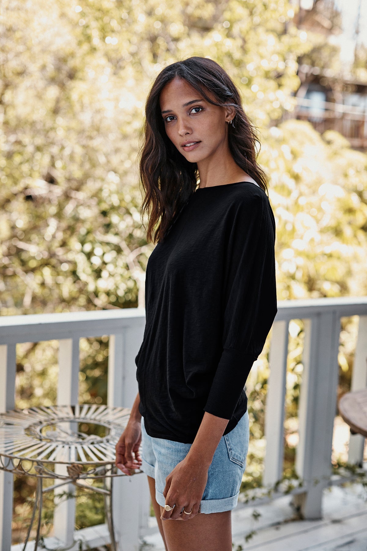 JOSS DOLMAN SLEEVE TEE - Velvet Staging 2.0