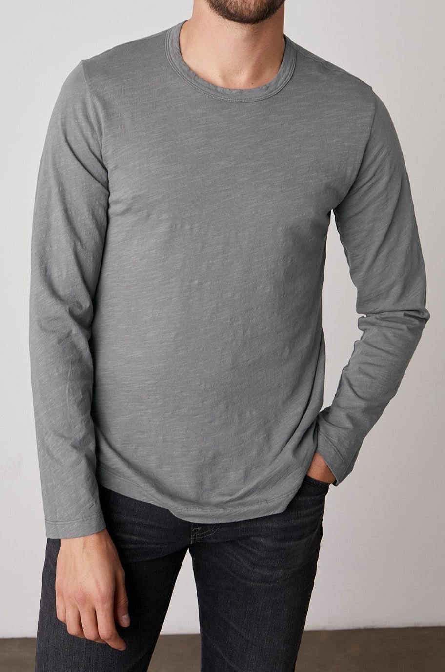 KAI CREW NECK TEE - Velvet Staging 2.0