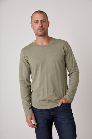 KAI CREW NECK TEE - Velvet Staging 2.0