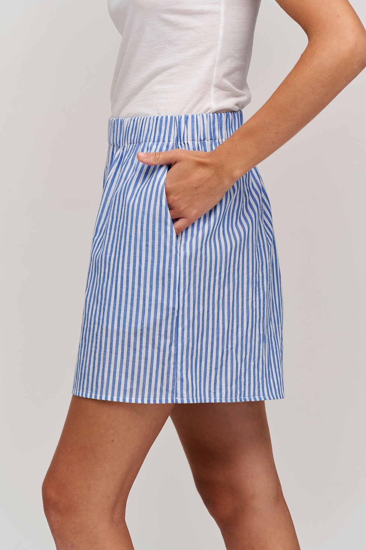 KAI STRIPED SHORT - Velvet Staging 2.0