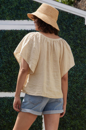 KALILA LINEN TOP - Velvet Staging 2.0