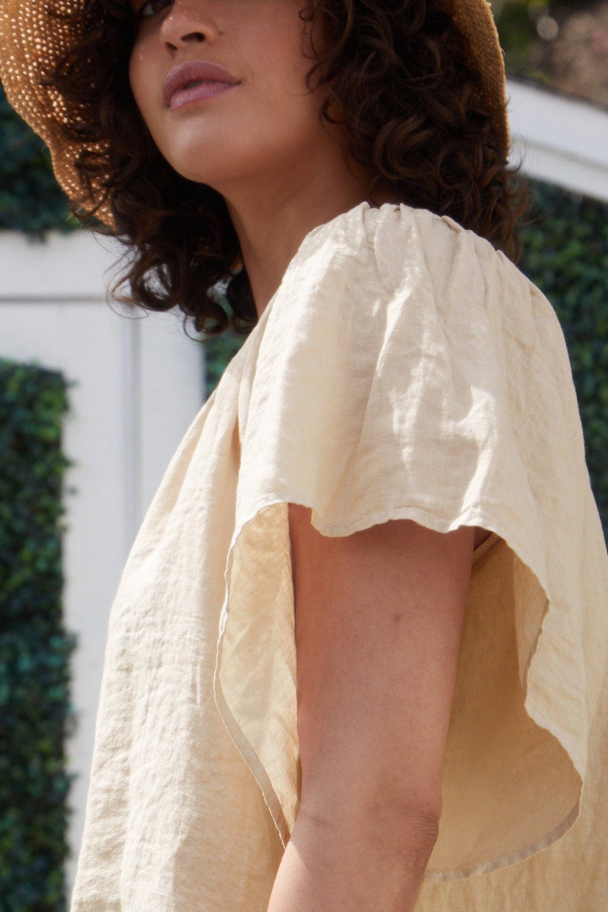 KALILA LINEN TOP - Velvet Staging 2.0-26916197335236
