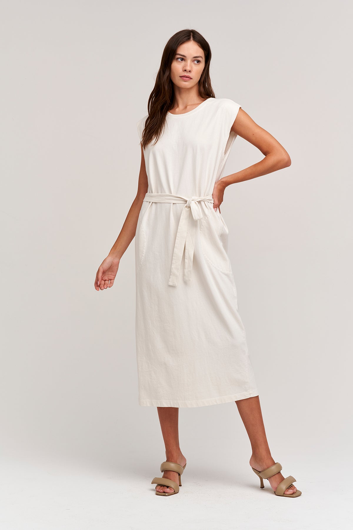 KENNY SLEEVELESS DRESS - Velvet Staging 2.0-26916204019908