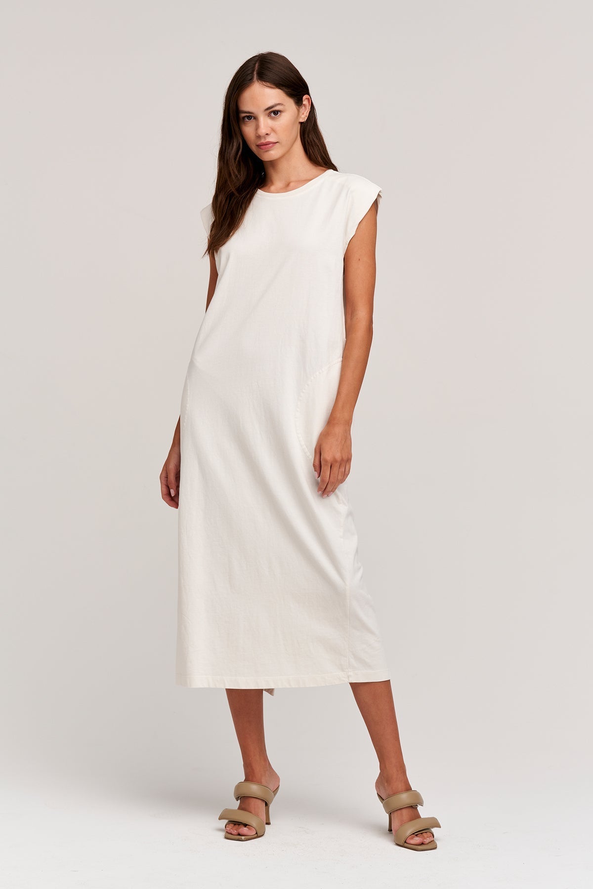 KENNY SLEEVELESS DRESS - Velvet Staging 2.0