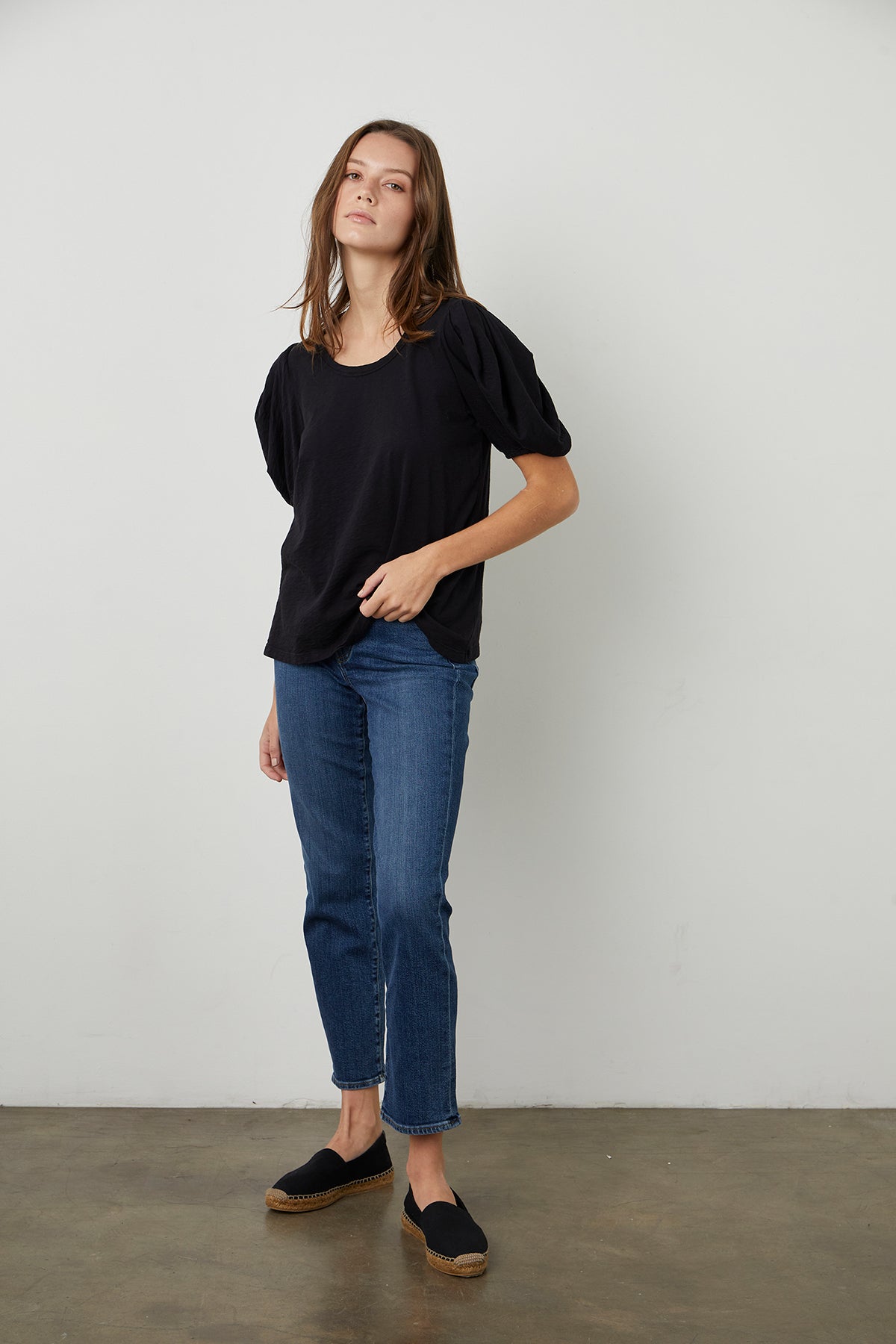   KIERA PUFF SLEEVE TEE - Velvet Staging 2.0 