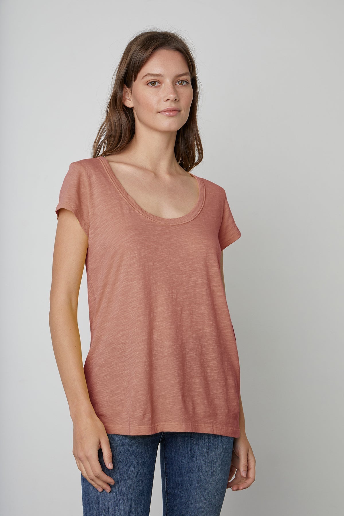   KIRA ORIGINAL SLUB SCOOP NECK TEE - Velvet Staging 2.0 