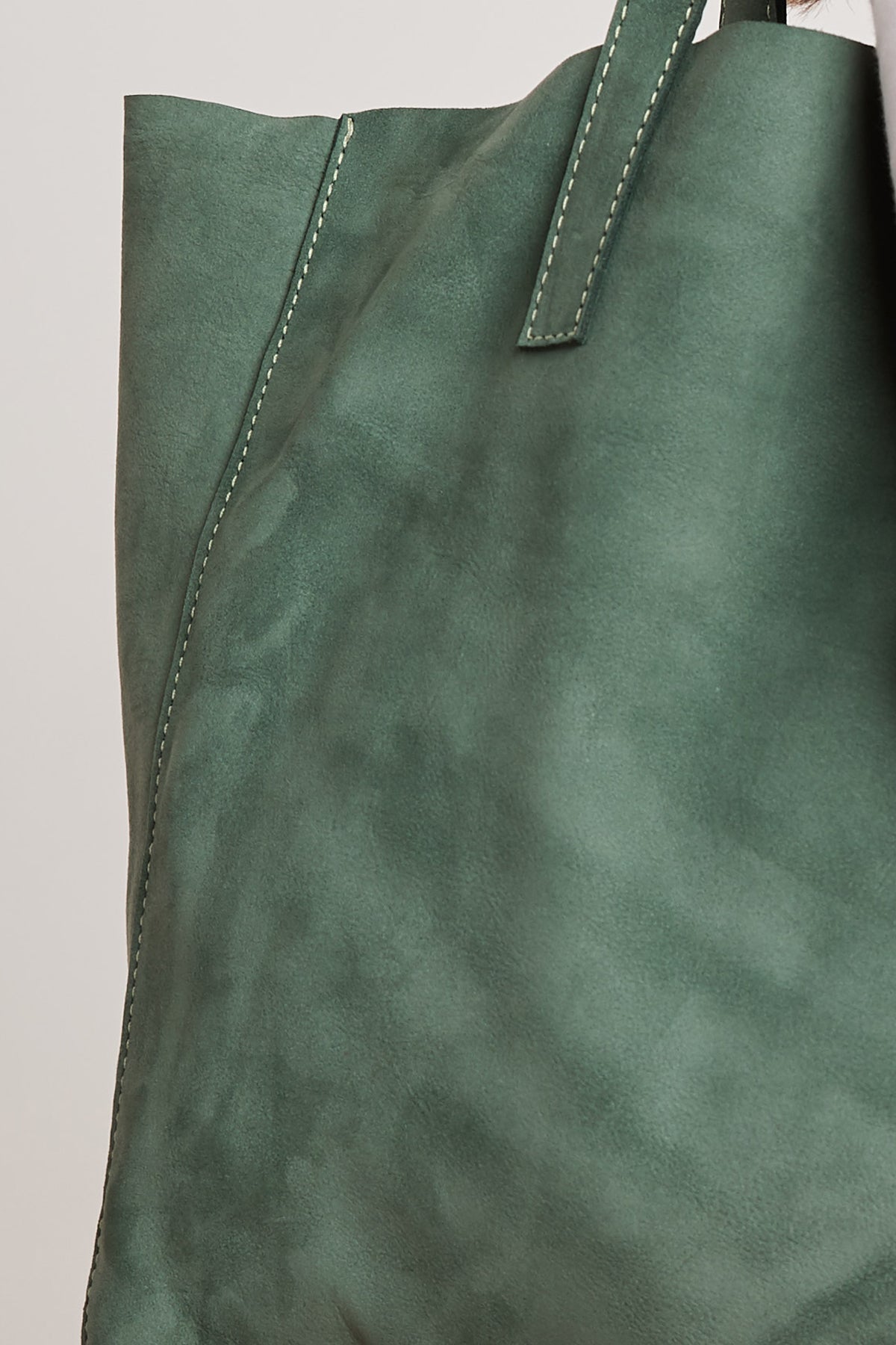 CLOVER LEATHER TOTE Velvet by Graham & Spencer-25282539782340