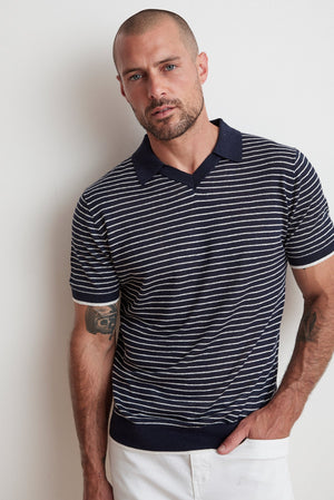 LEON STRIPED POLO - Velvet Staging 2.0