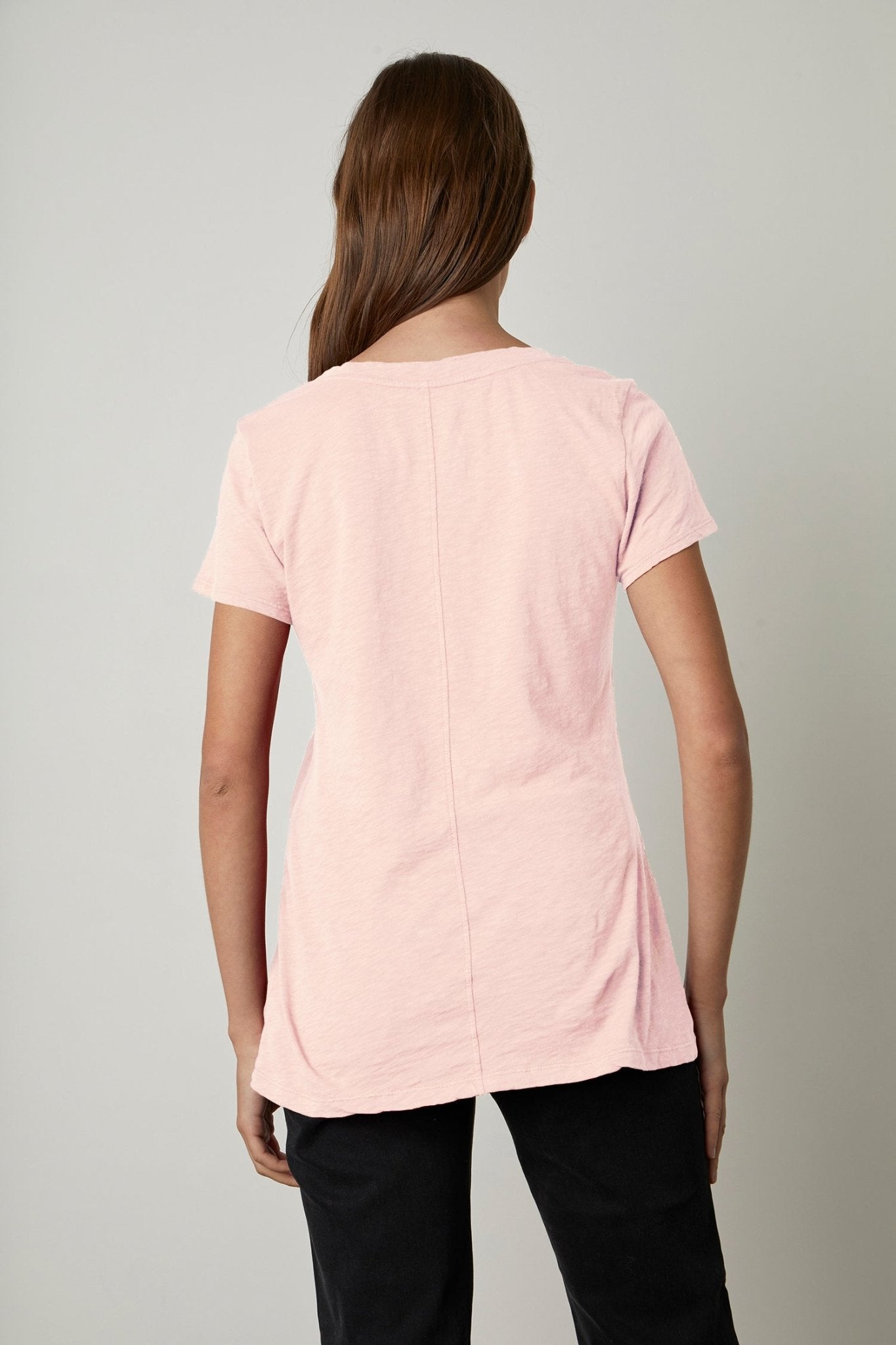 LILITH COTTON SLUB V-NECK TEE - Velvet Staging 2.0
