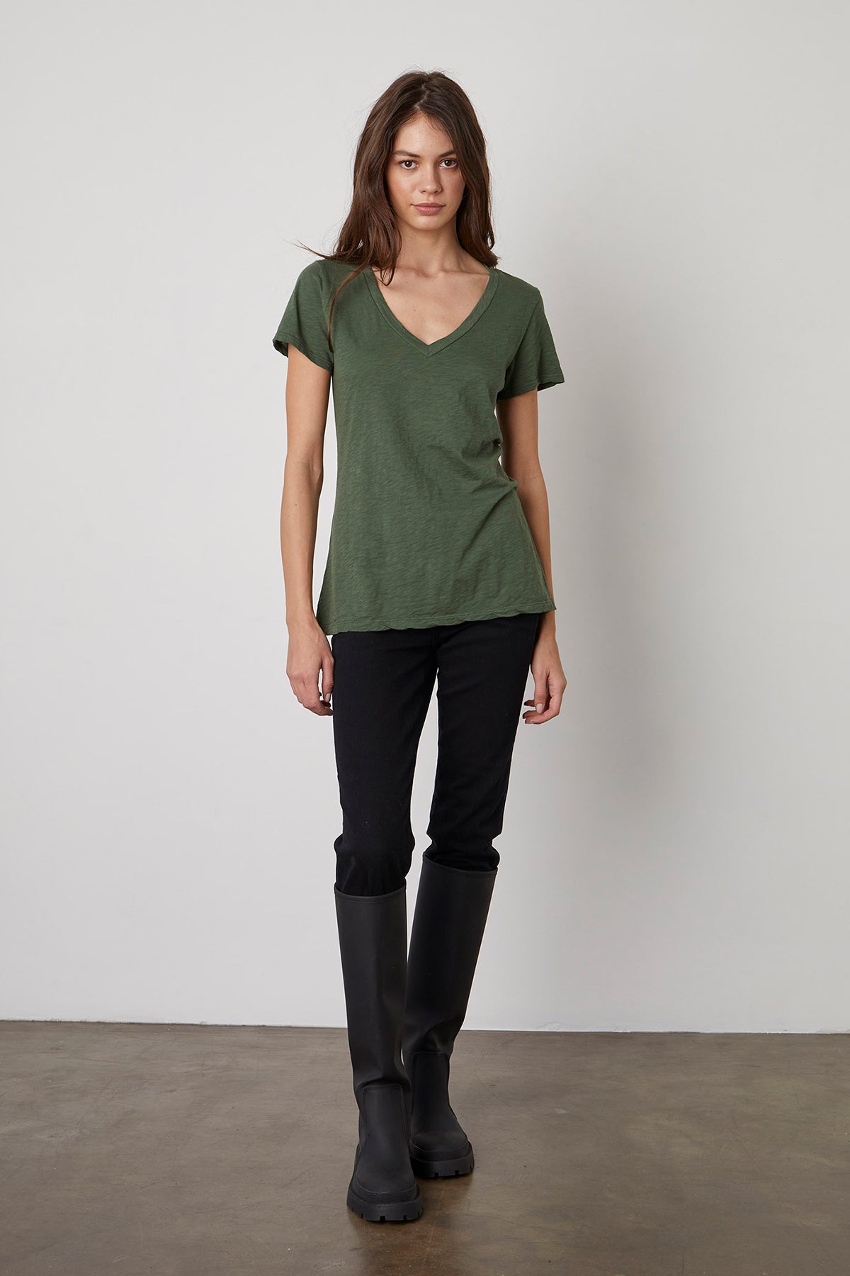 LILITH COTTON SLUB V-NECK TEE - Velvet Staging 2.0-26916221681860