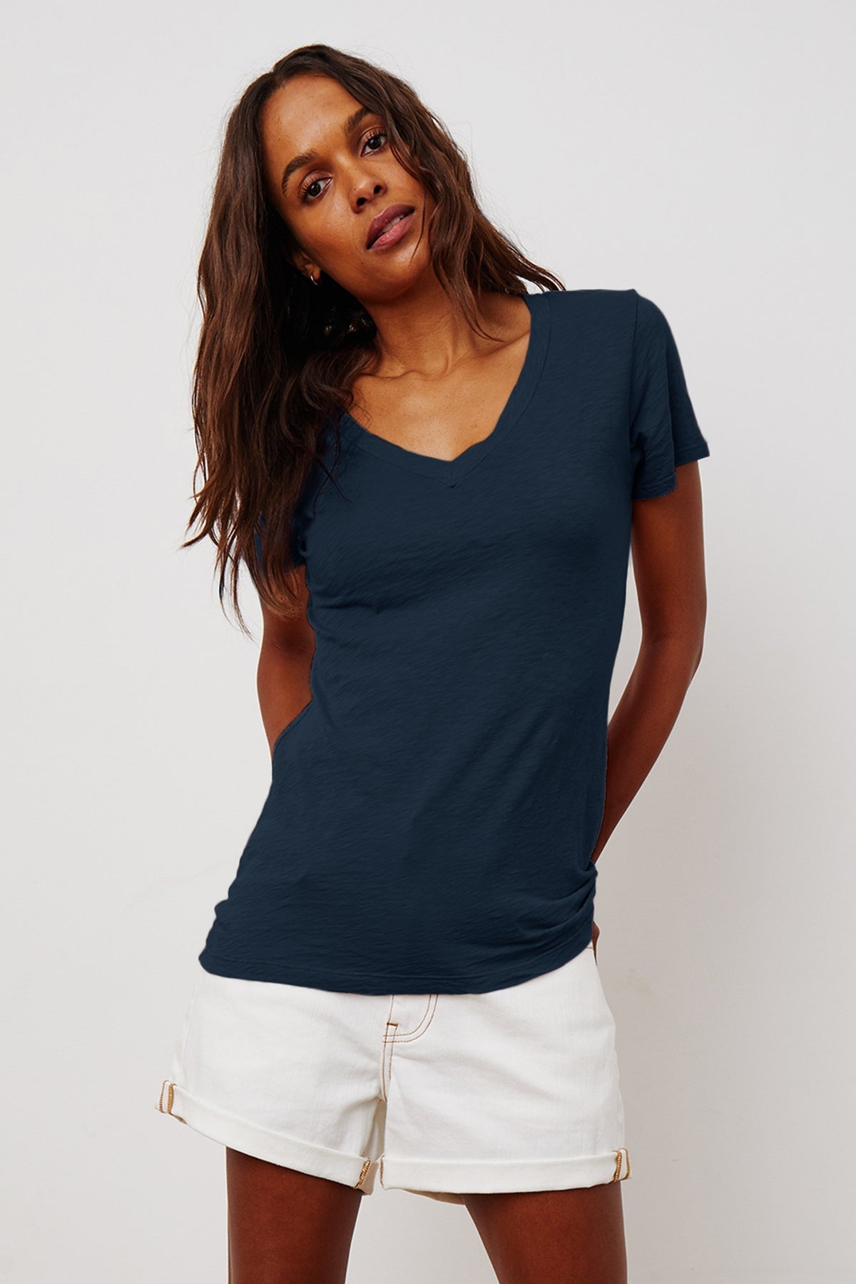   LILITH COTTON SLUB V-NECK TEE Velvet by Graham & Spencer 