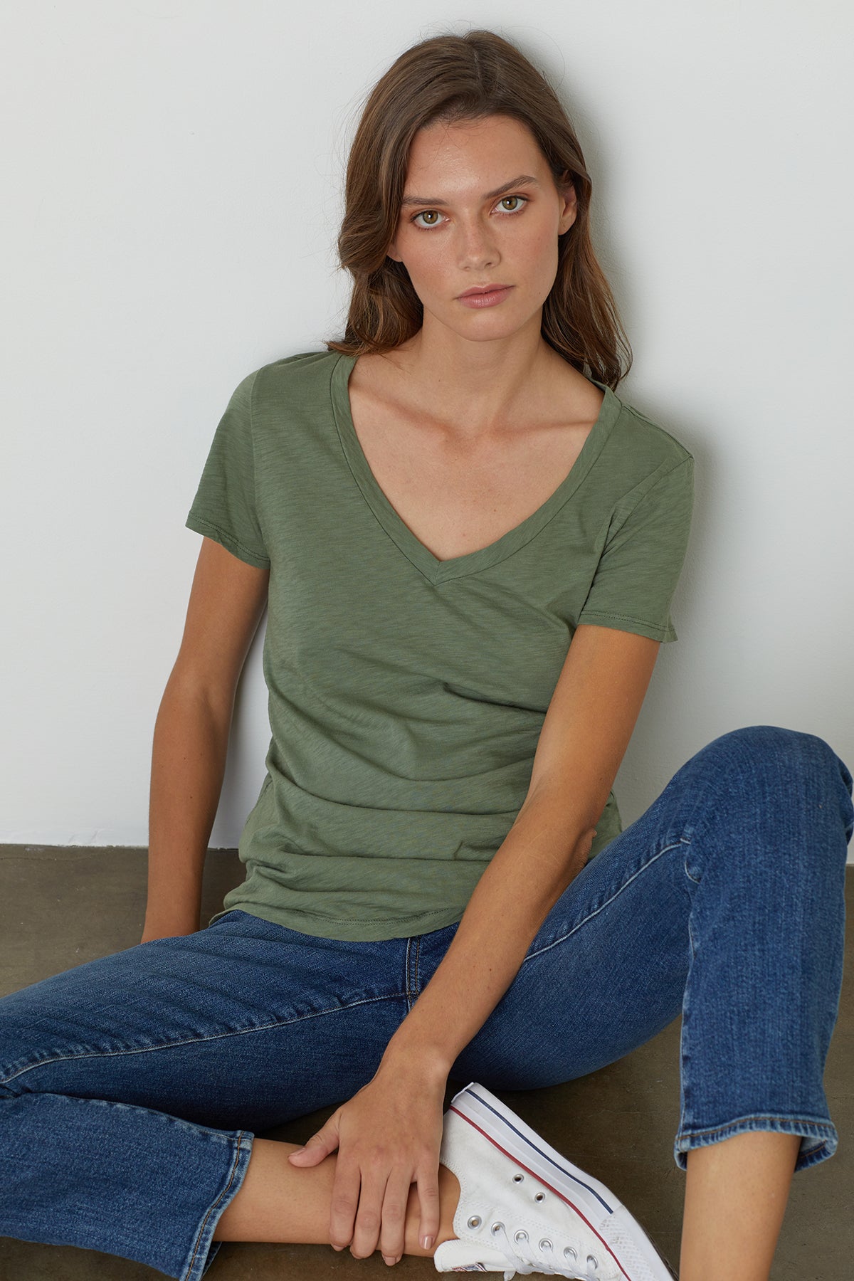   LILITH COTTON SLUB V-NECK TEE Velvet by Graham & Spencer 