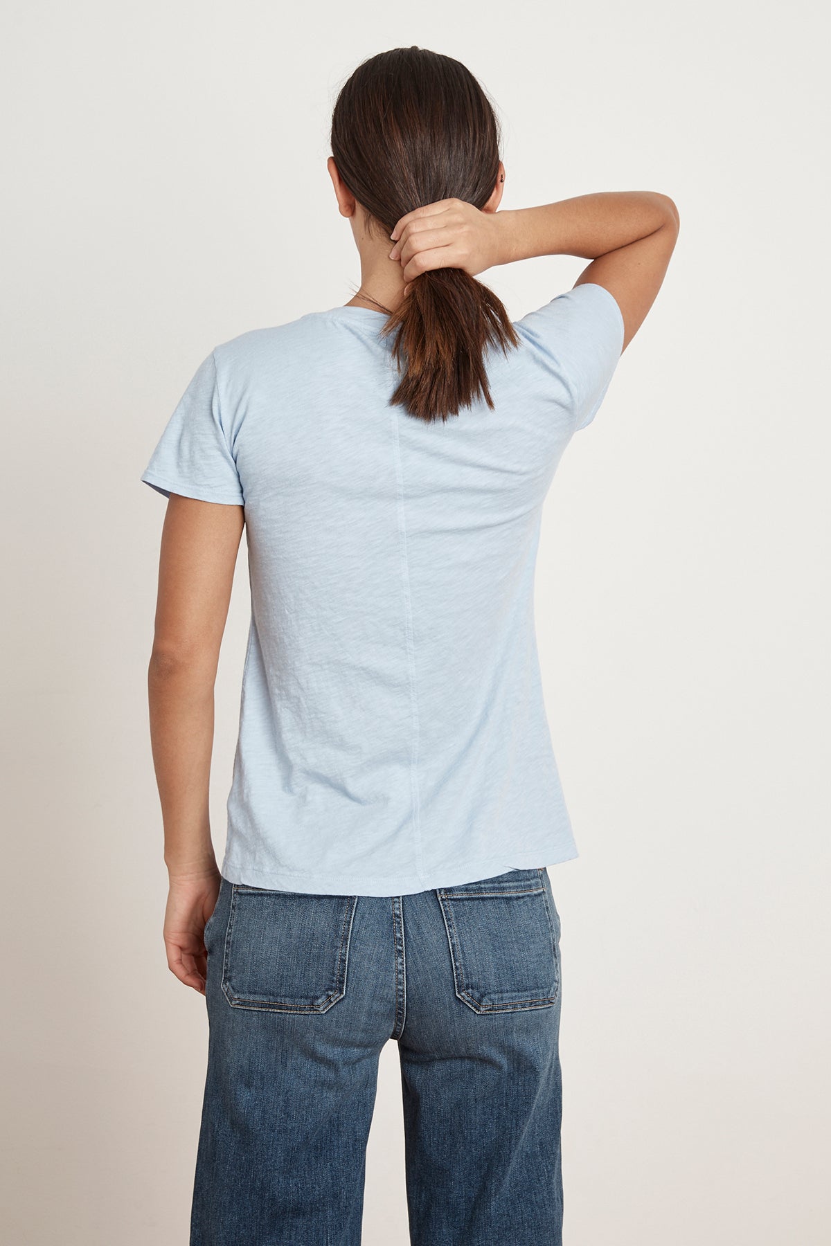 LILITH COTTON SLUB V-NECK TEE - Velvet Staging 2.0