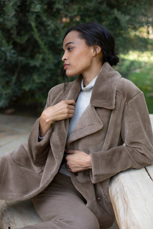 LINDA FAUX LUX FUR JACKET - Velvet Staging 2.0
