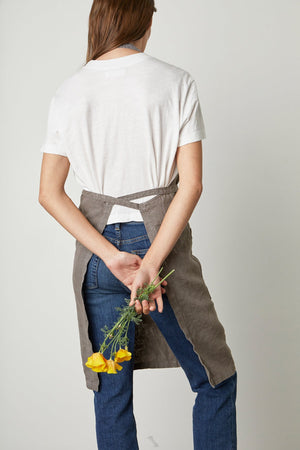 LINEN APRON - Velvet Staging 2.0