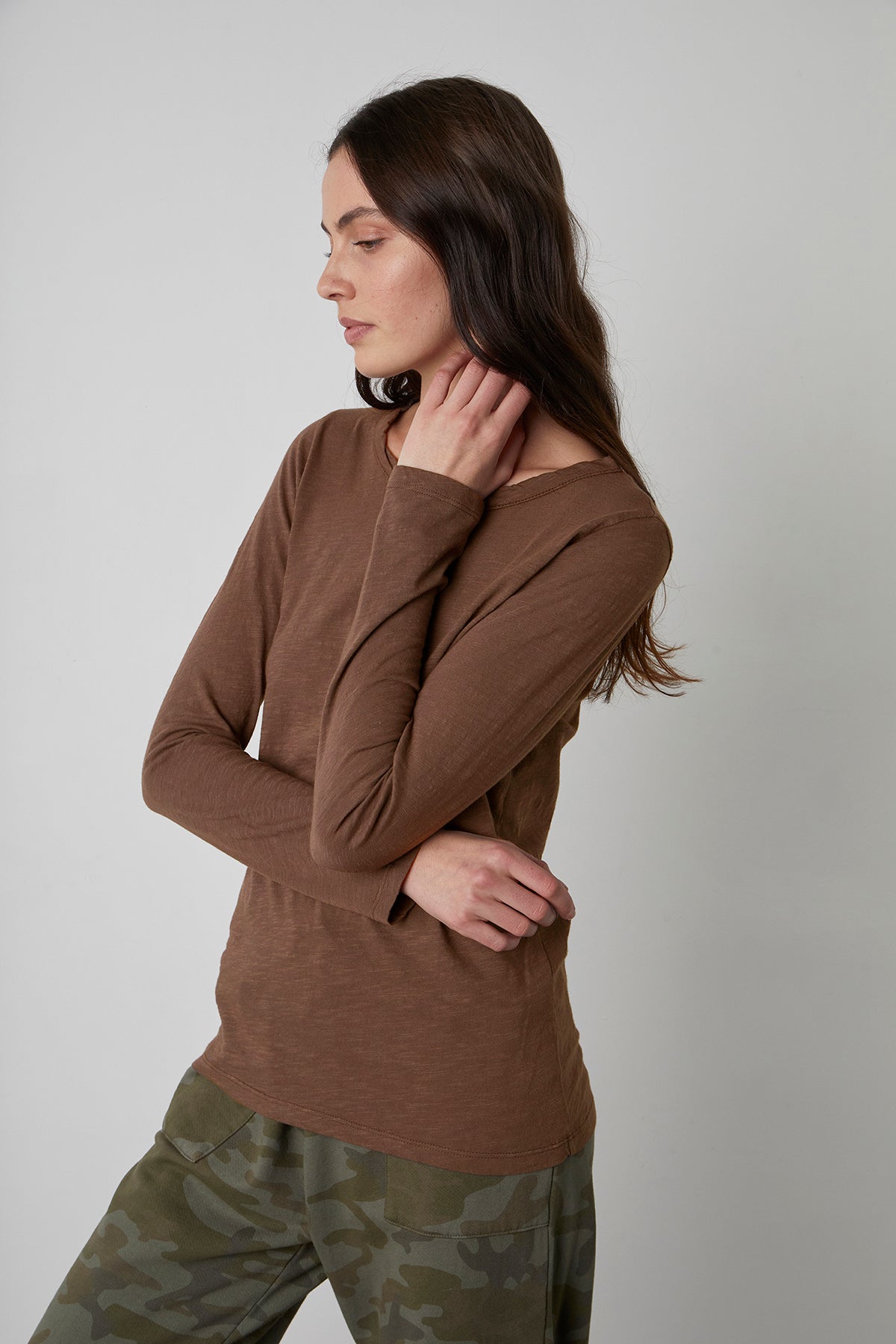 LIZZIE ORIGINAL SLUB LONG SLEEVE TEE - Velvet Staging 2.0-26916229087428