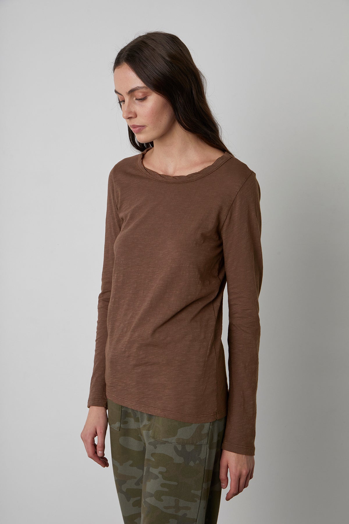 LIZZIE ORIGINAL SLUB LONG SLEEVE TEE - Velvet Staging 2.0