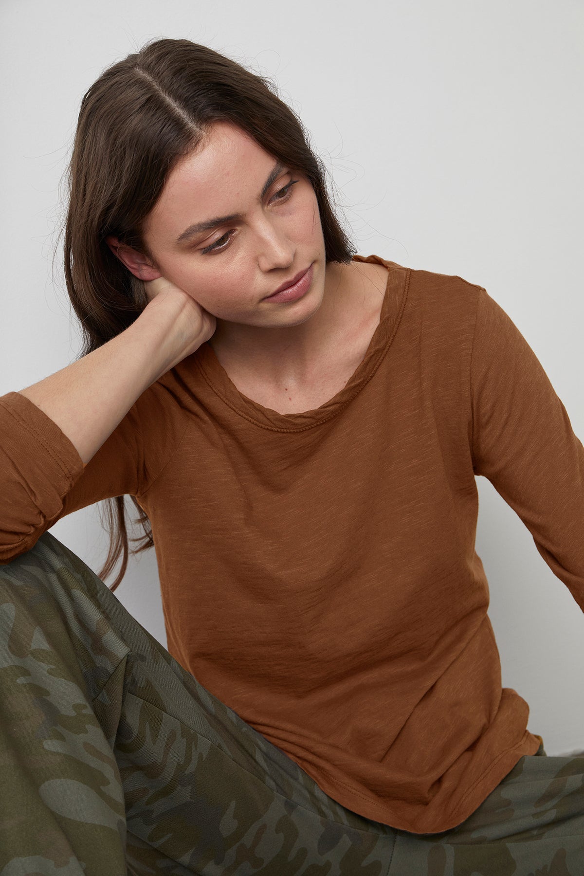 LIZZIE ORIGINAL SLUB LONG SLEEVE TEE - Velvet Staging 2.0-26916229382340