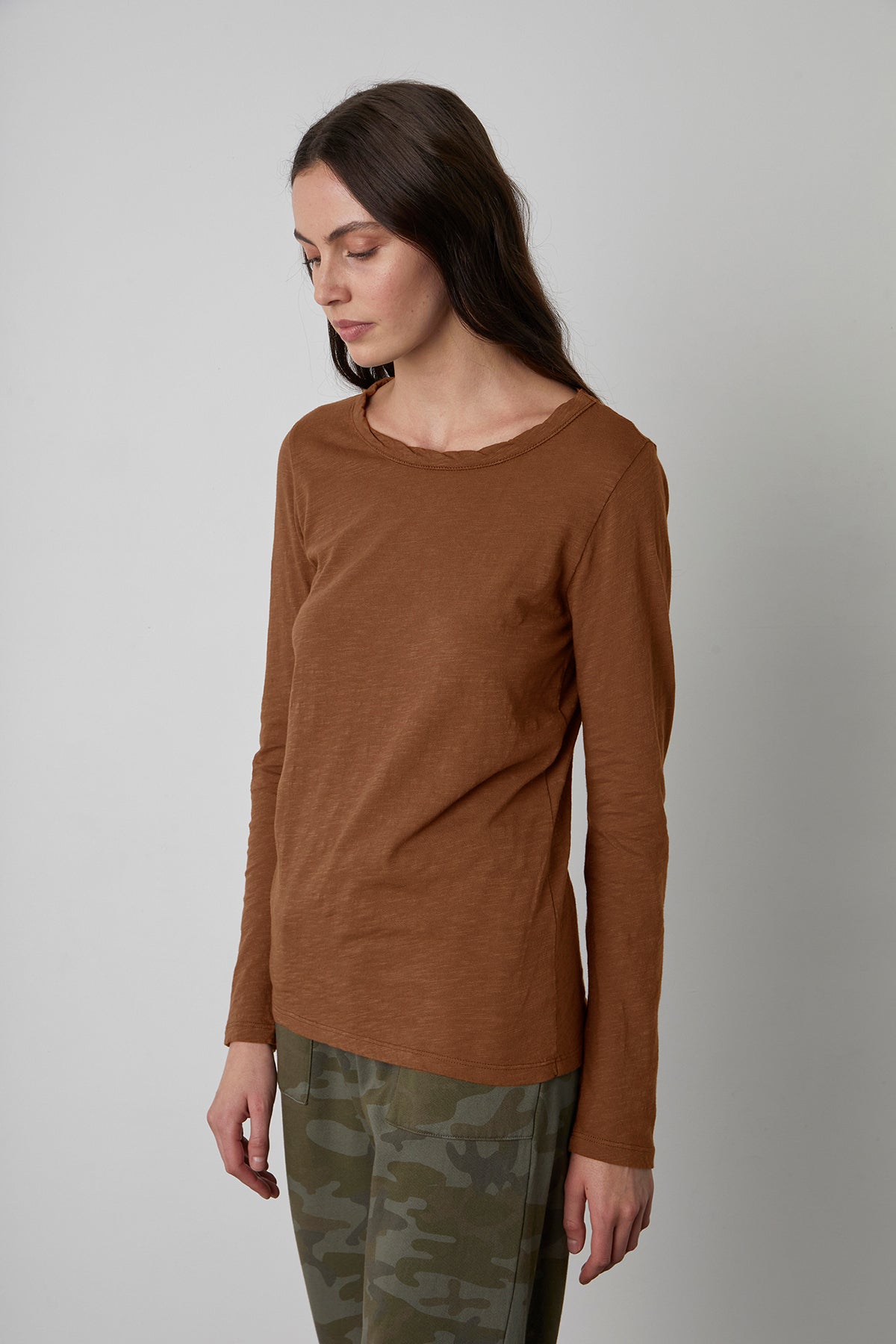 LIZZIE ORIGINAL SLUB LONG SLEEVE TEE - Velvet Staging 2.0-26916229316804