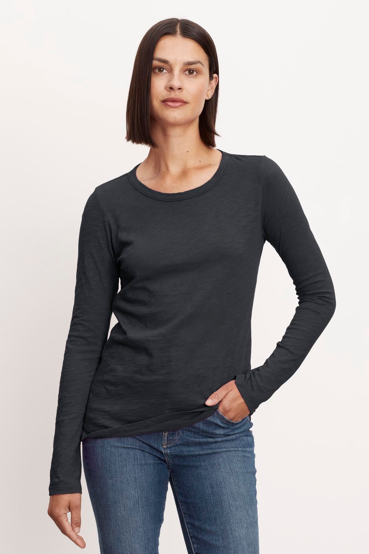   LIZZIE ORIGINAL SLUB LONG SLEEVE TEE - Velvet Staging 2.0 