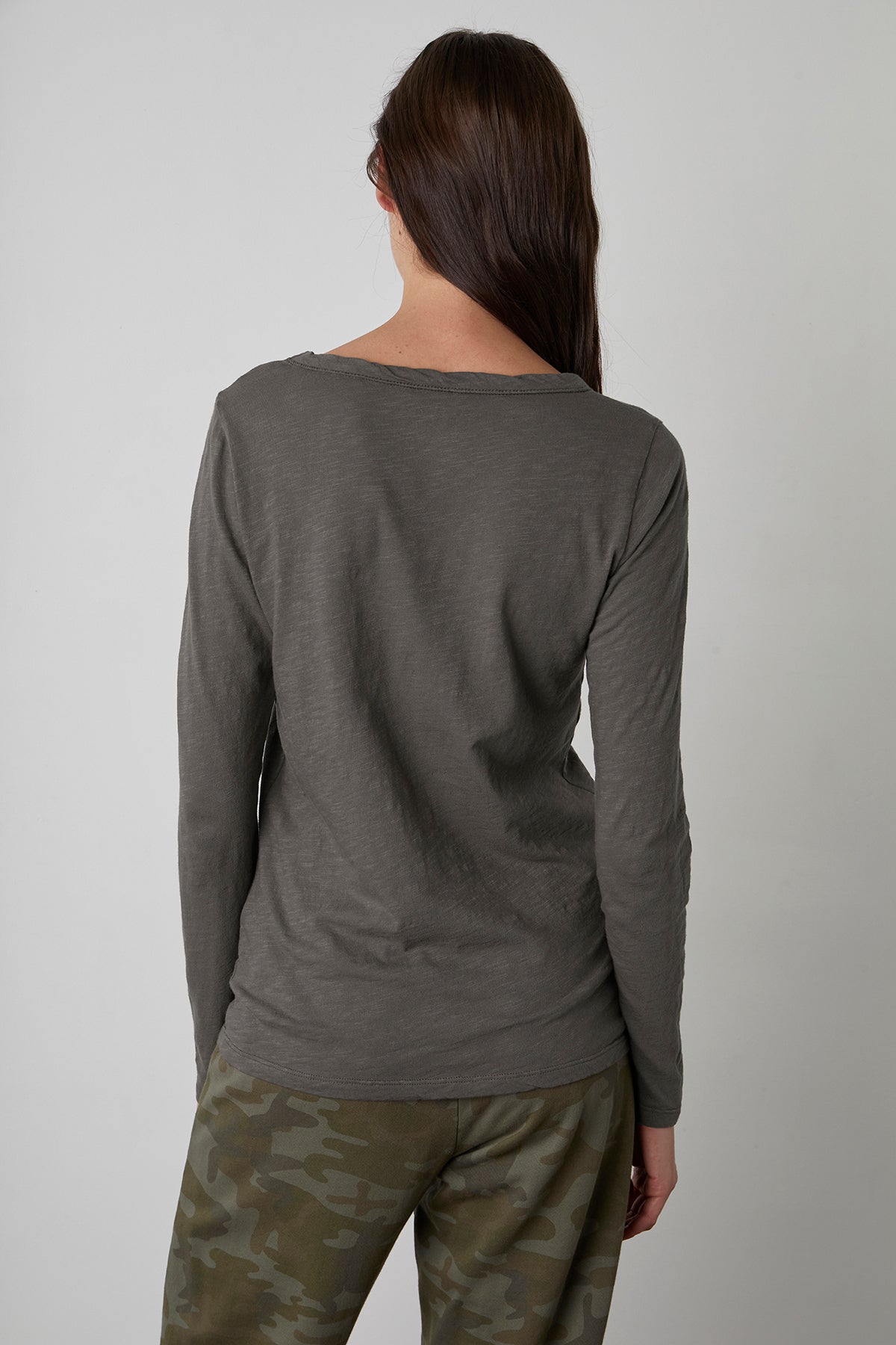 LIZZIE ORIGINAL SLUB LONG SLEEVE TEE - Velvet Staging 2.0