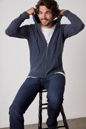 LOUDON ZIP HOODIE - Velvet Staging 2.0