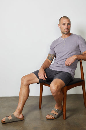 MAXWELL LINEN SHORT - Velvet Staging 2.0
